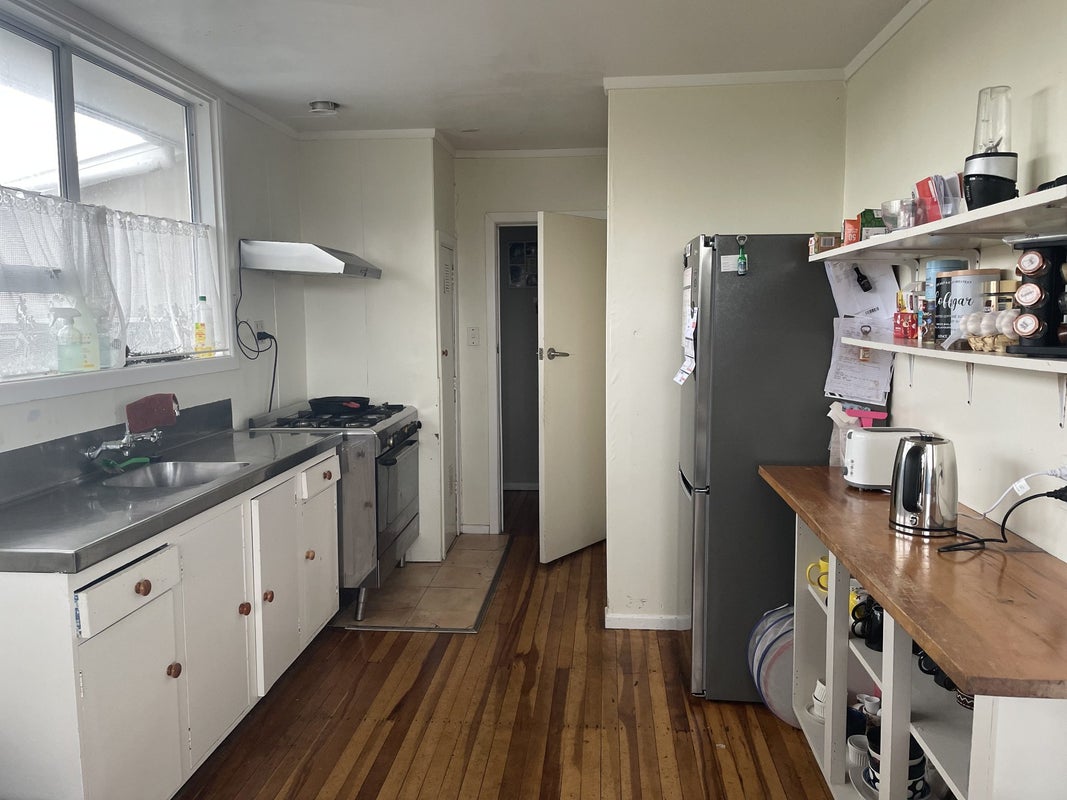 208 Terrace Road, Parkvale, Hastings - Carousel 1