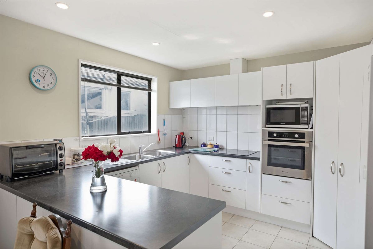 13A Brynley Street, Hornby, Christchurch - Carousel 2