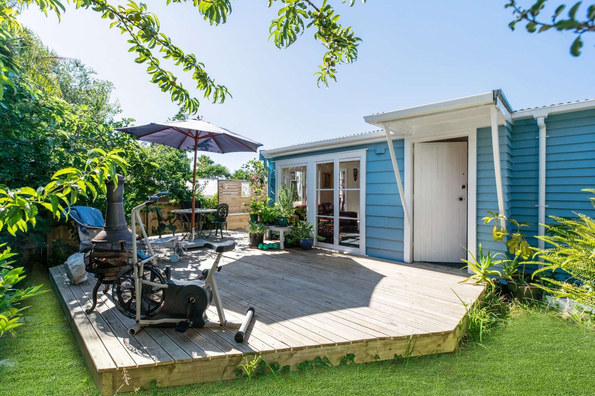 731 Swanson Road, Swanson, Auckland - Carousel 2