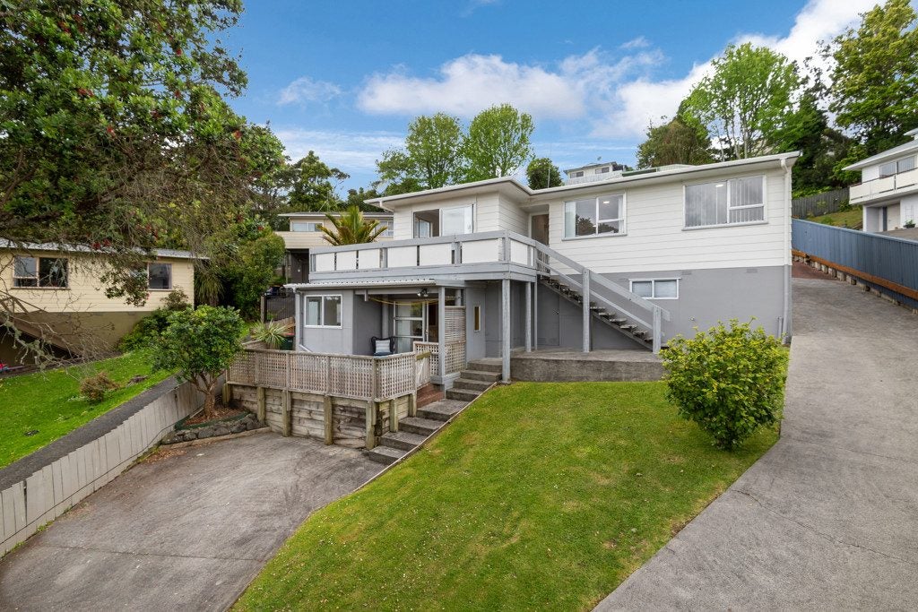 1/21 Bonito Place, Bayview, Auckland - Carousel 1