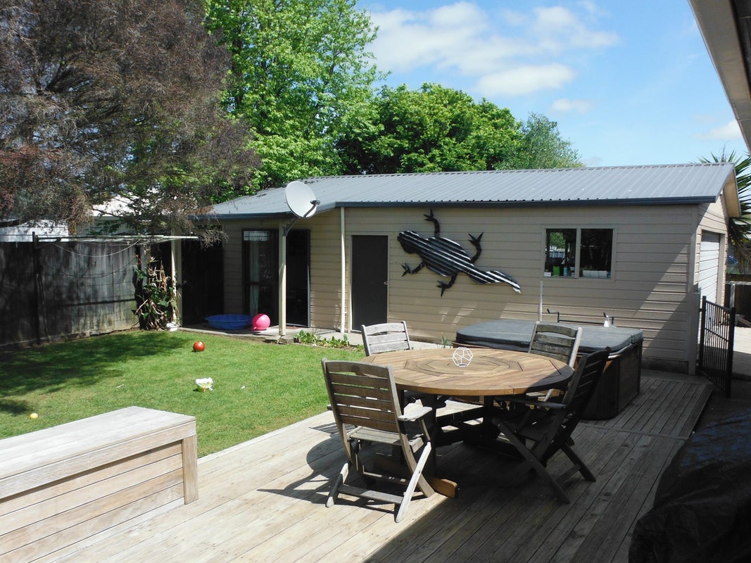 5 Seifert Street, Forest Lake, Hamilton - Carousel 11