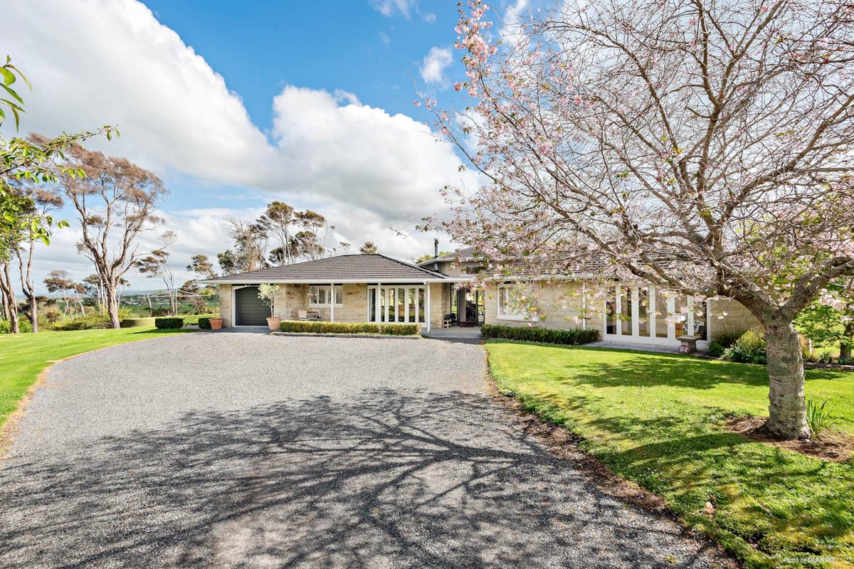 83 Kaiaua Road, Pokeno - Carousel 1