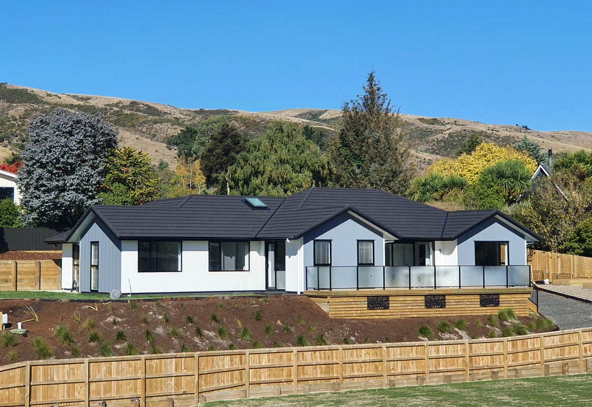 16 Caernarvon Street, Allanton, Mosgiel - Carousel 35
