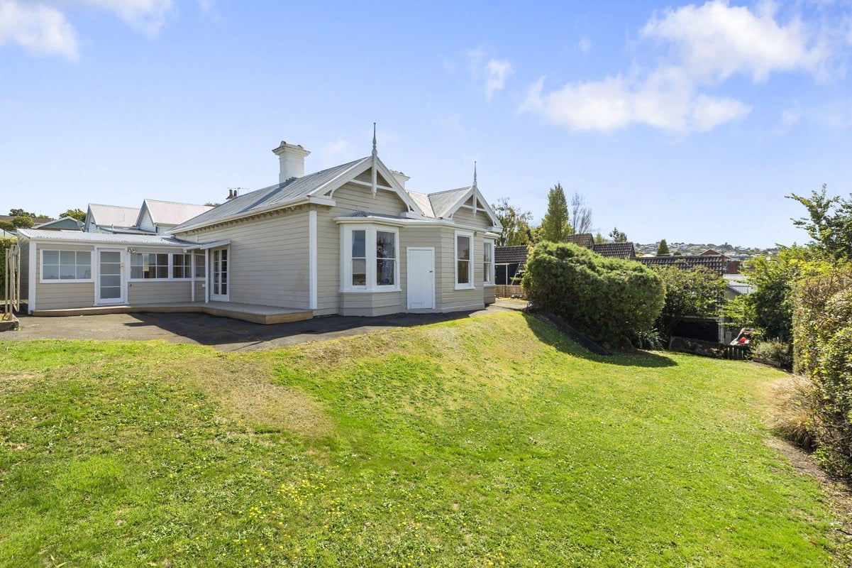 28 Argyle Street, Mornington, Dunedin - Carousel 2
