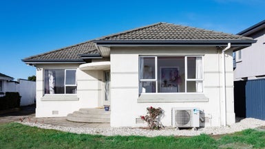 549 Tweed Street, Newfield, Invercargill - Carousel 1