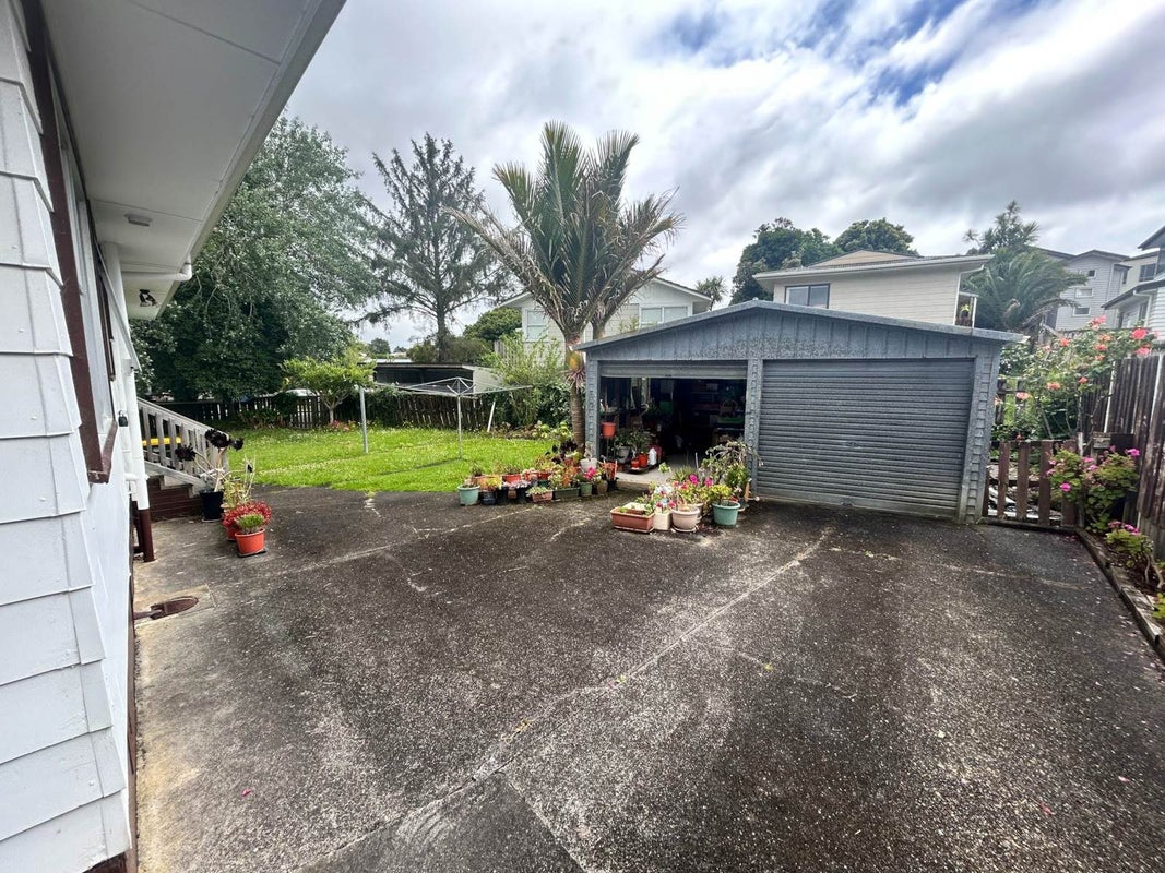 2 Taynith Place, Glenfield, Auckland - Carousel 2