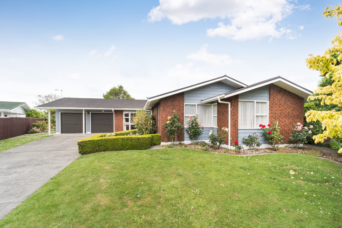 25 Chippendale Crescent, Highbury, Palmerston North, Manawatu / Whanganui - Carousel 1