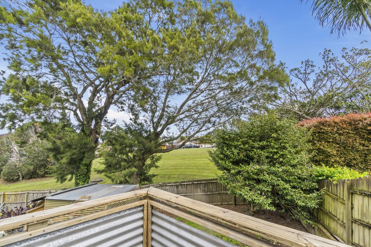 5 Andrew Road, Howick, Auckland - Carousel 10