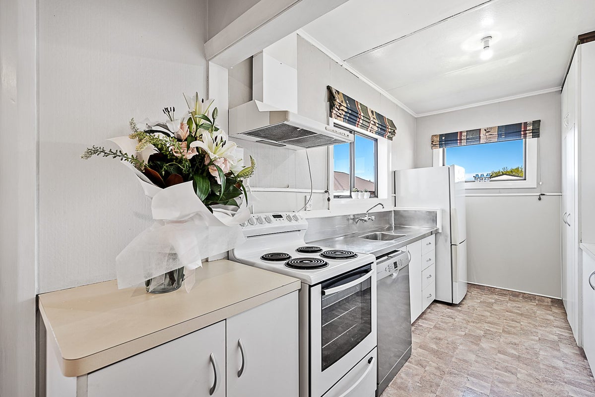 9 Parker Street, Mayfield, Blenheim - Carousel 2