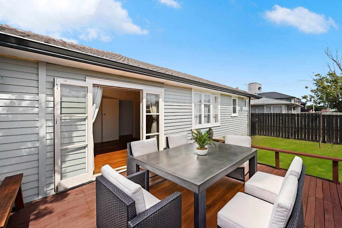 68A Campbell Street, Frankton, Hamilton - Carousel 2