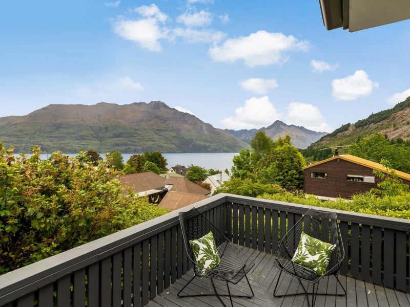 0 Arawata, Jackson Bay, Haast - Carousel 2