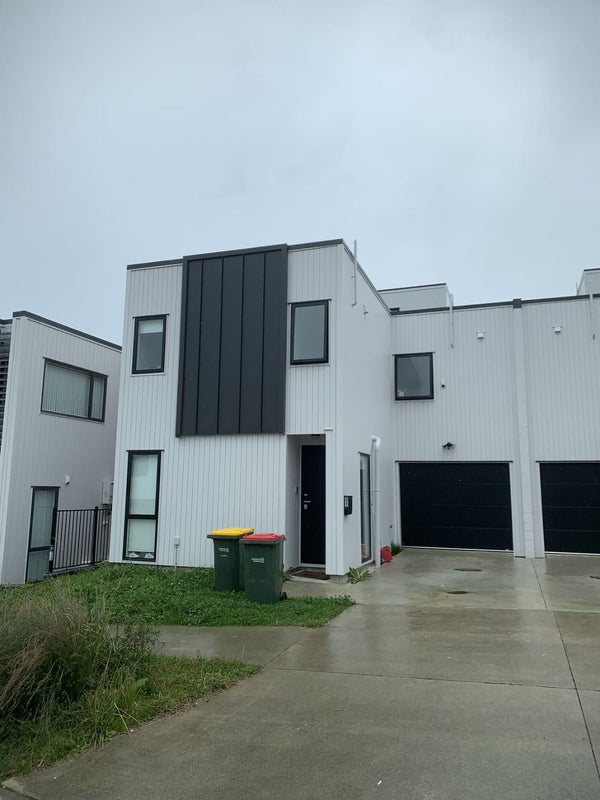 31 Waka Street, Albany Heights, Auckland - Carousel 1