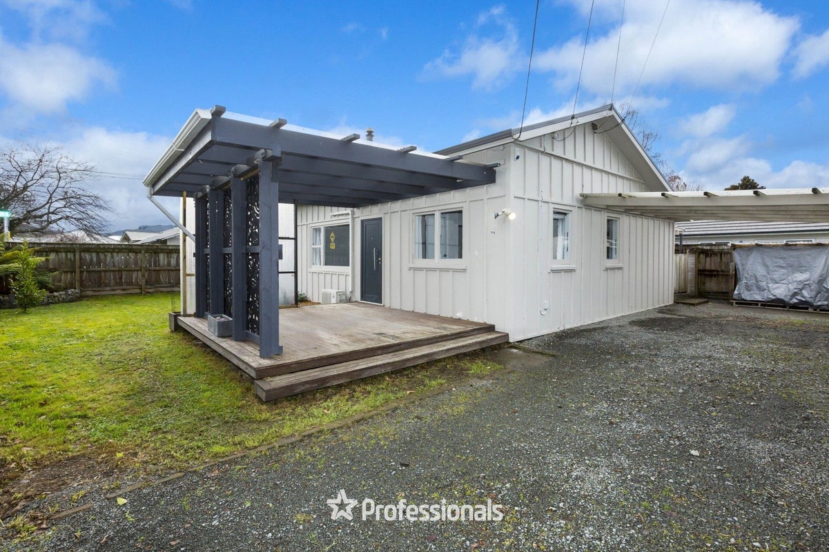 79 Ward Street, Wallaceville, Upper Hutt - Carousel 1