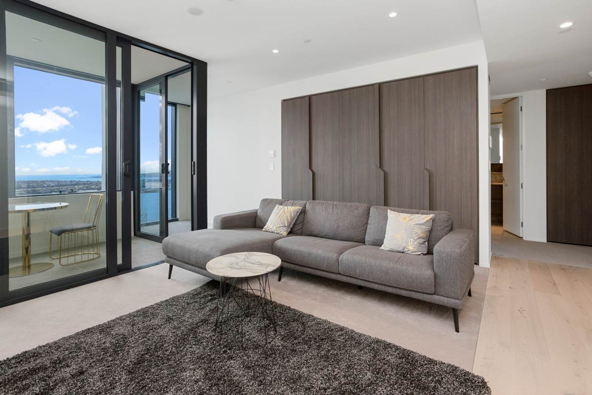 4202/10 Commerce Street, Auckland Central, Auckland - Carousel 1