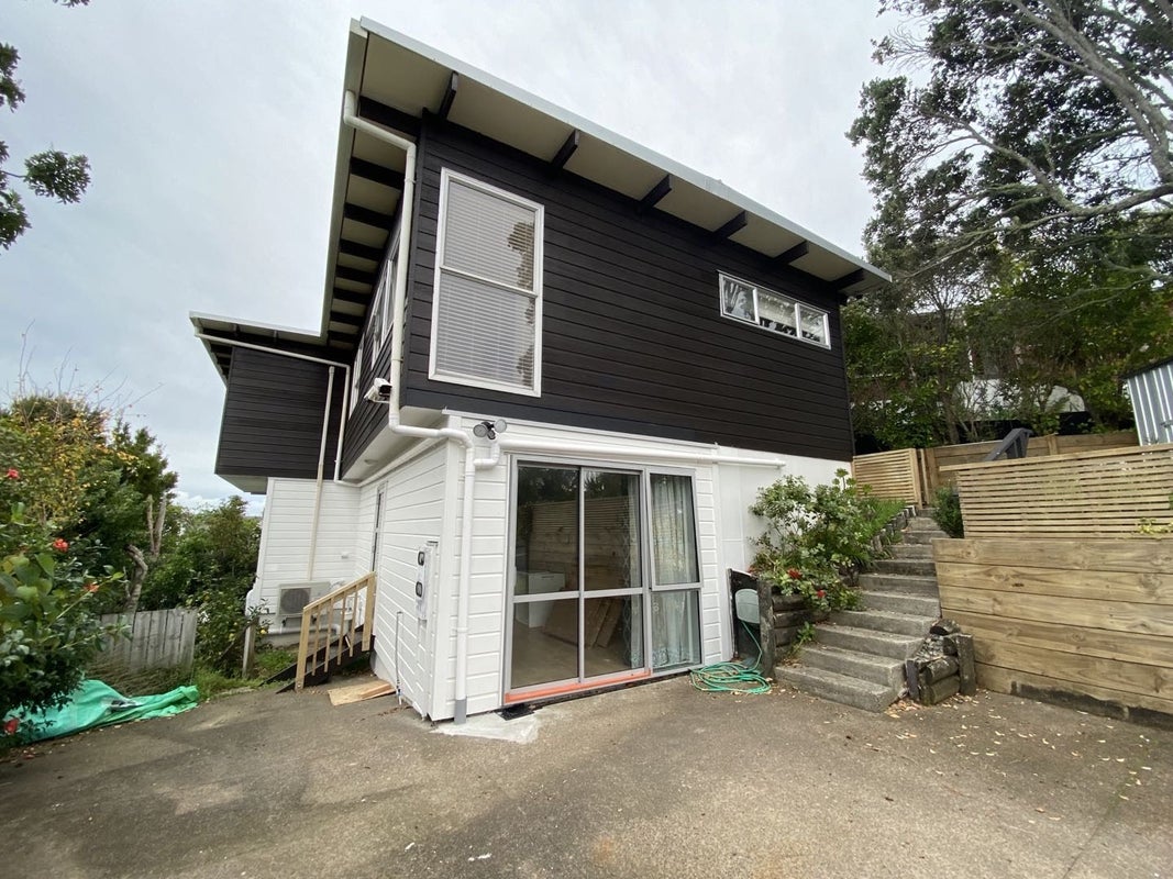 2A DANBURY DR, Torbay, Auckland - Carousel 1
