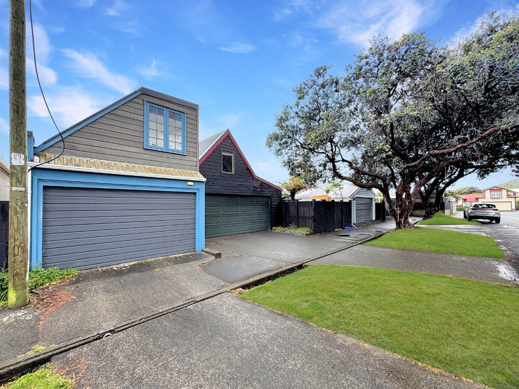 123 Marine Parade, Eastbourne, Lower Hutt - Carousel 29