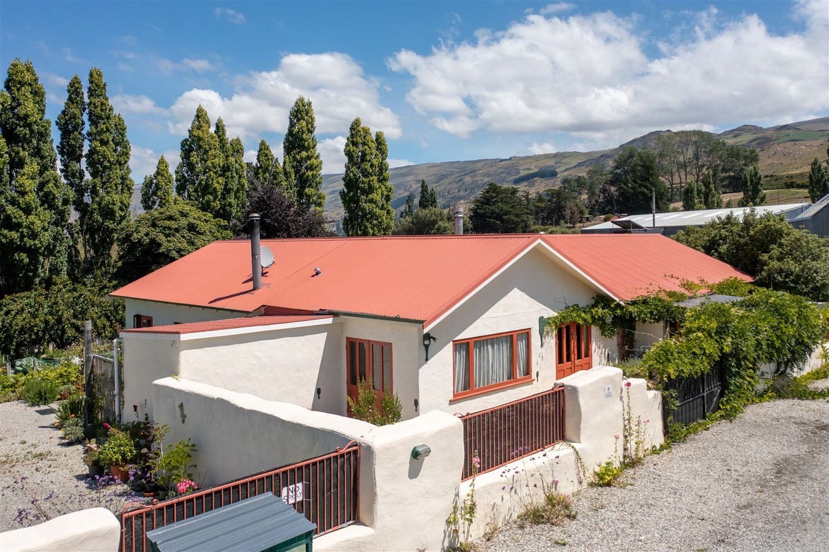 41 Tamblyn Drive, Lake Roxburgh Village, Roxburgh - Carousel 1