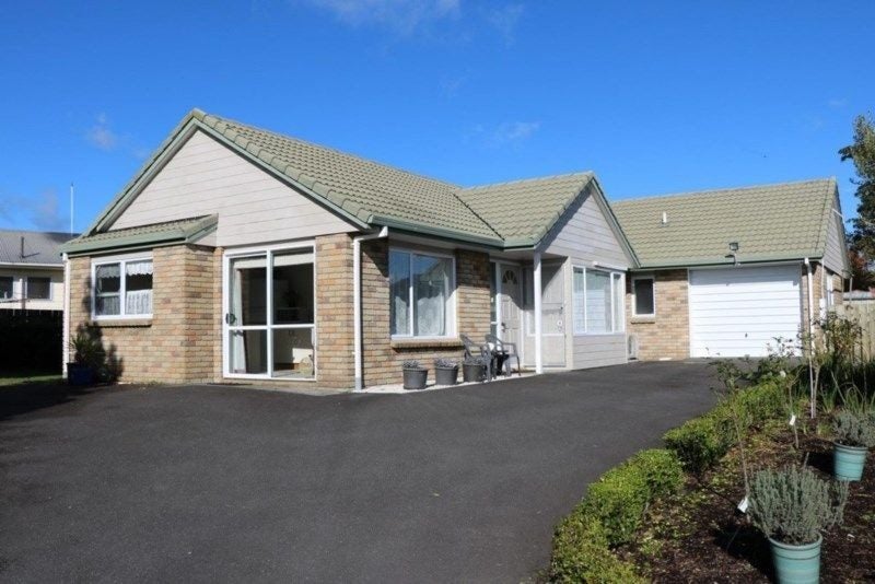 22 Baxter Place, Owhata, Rotorua - Carousel 1