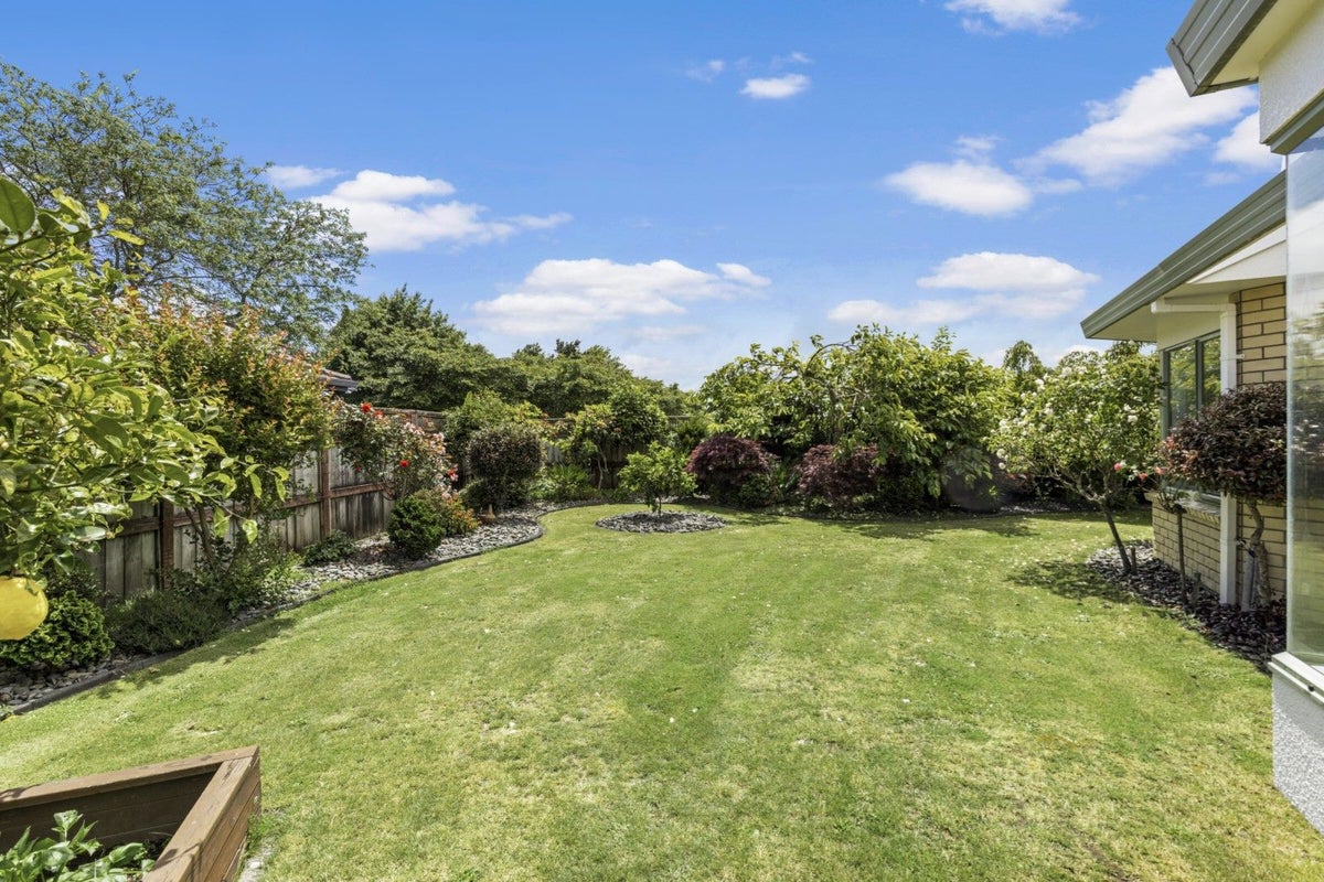 3 Waipuna Place, Rototuna, Hamilton - Carousel 2