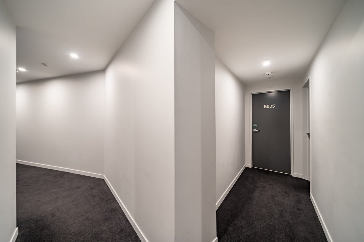 E605/160 Victoria Street, Te Aro, Wellington - Carousel 2