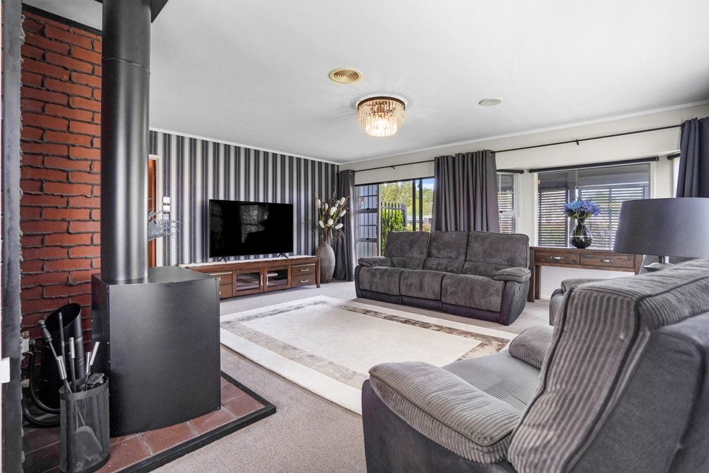 7 Knightsbridge Place, Dinsdale, Hamilton - Carousel 2