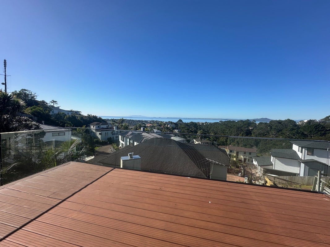 501A East Coast Road, Murrays Bay, Auckland - Carousel 2