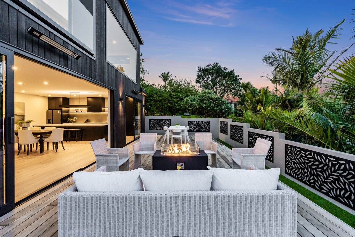 298A Riddell Road, Glendowie, Auckland - Carousel 2