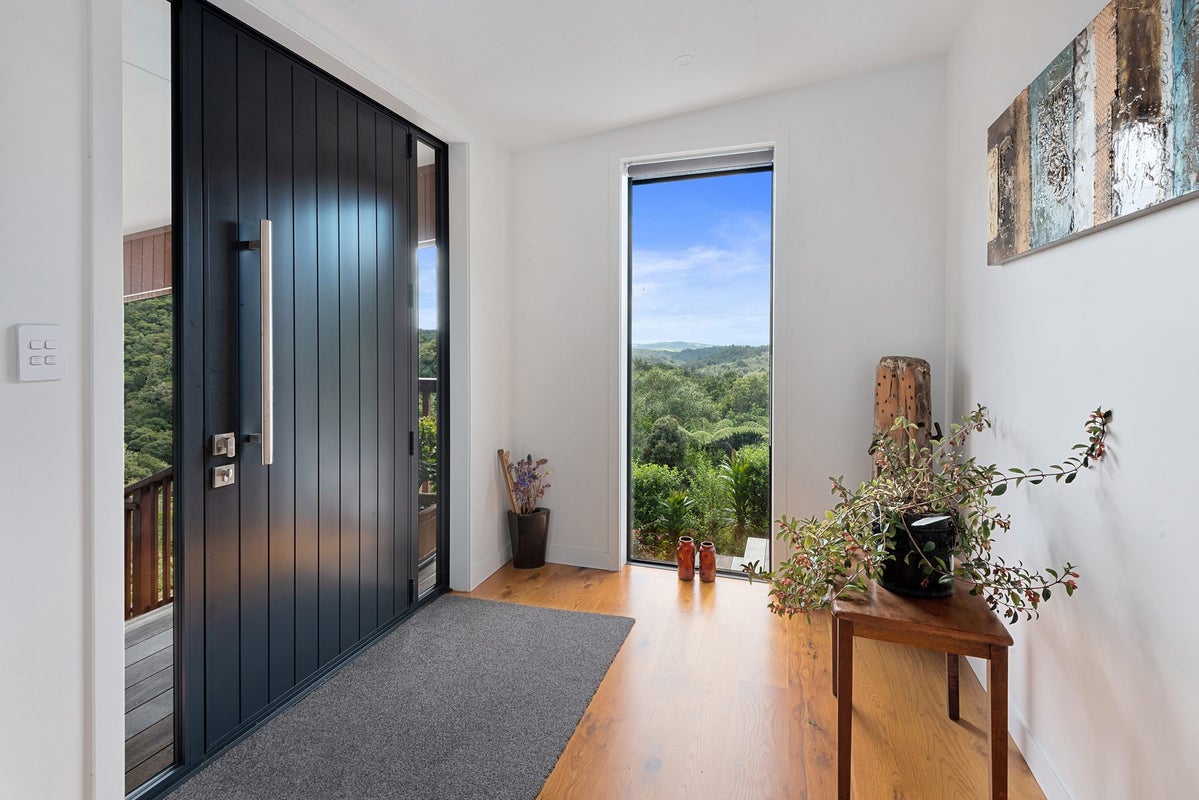 50 Stonelea Way, Whangarei - Carousel 1