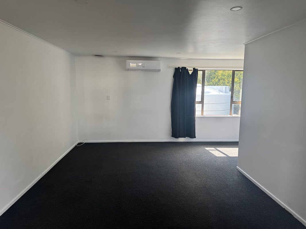 277 Park Estate Road, Rosehill, Papakura - Carousel 2