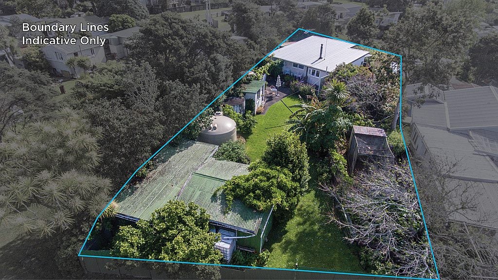 40 James Mcleod Road, Helensville - Carousel 1