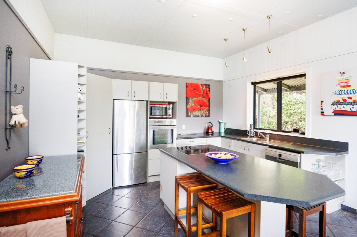 422 Gillespies Line, Kairanga, Palmerston North - Carousel 2