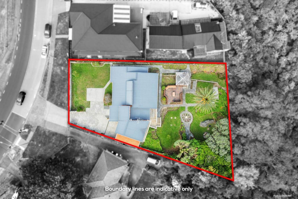 354 Hillsborough Road, Hillsborough, Auckland - Carousel 1