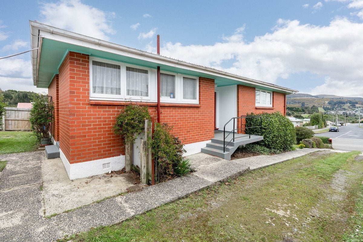 321 Brockville Road, Brockville, Dunedin - Carousel 25