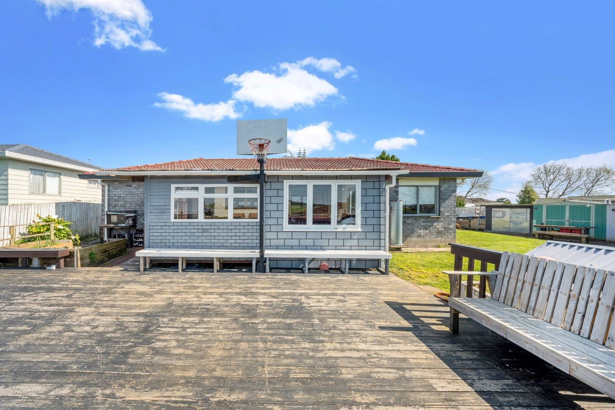 45 Belinda Avenue, Flat Bush, Auckland - Carousel 2