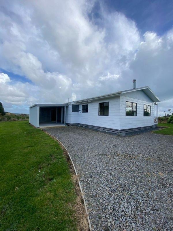627 South Road, Omata, New Plymouth - Carousel 1