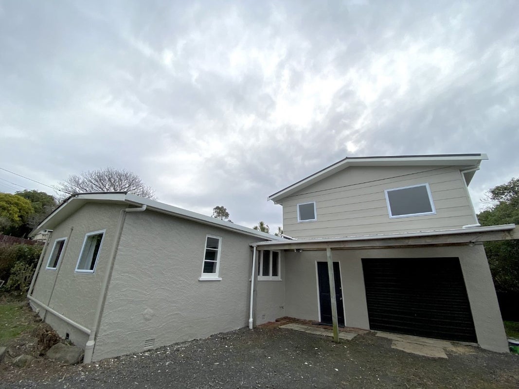 49B Bath Street, Brighton, Dunedin - Carousel 1