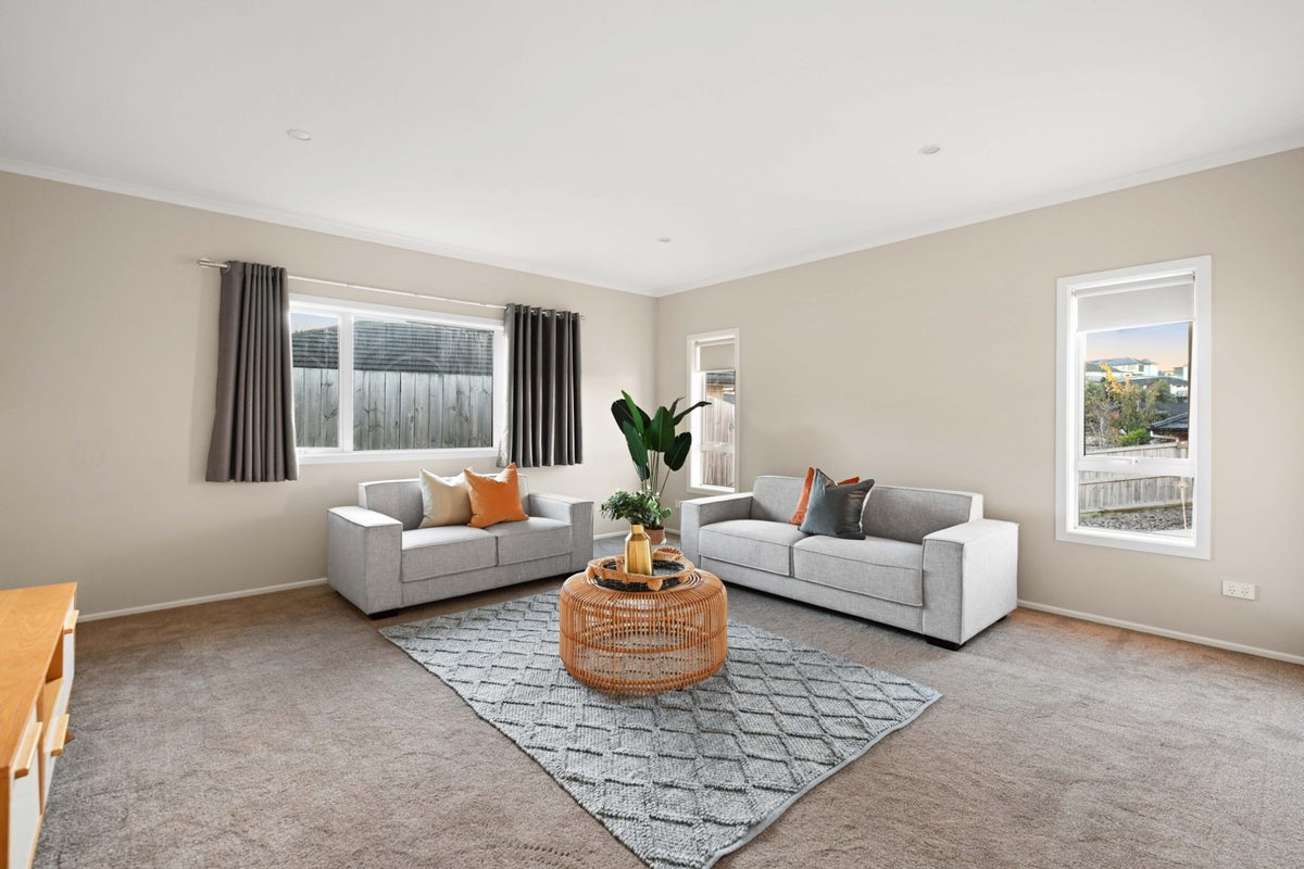 65 Cumberland Drive, Flagstaff, Hamilton - Carousel 2