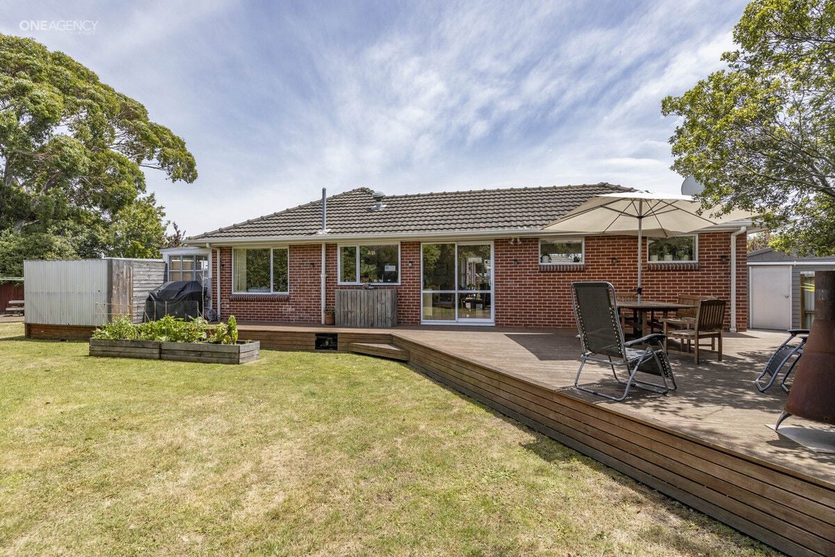52 Gould Crescent, Woolston, Christchurch - Carousel 2