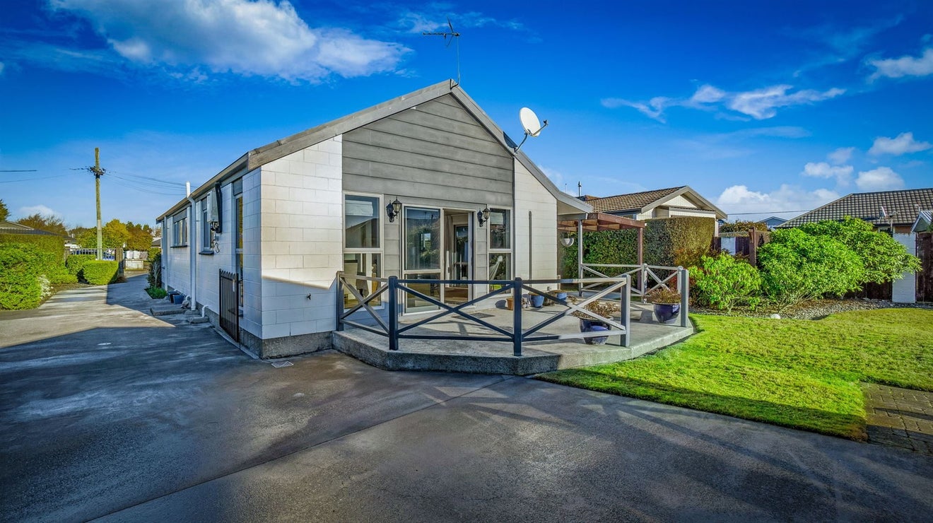 16 Mahoe Street, Templeton, Christchurch - Carousel 2