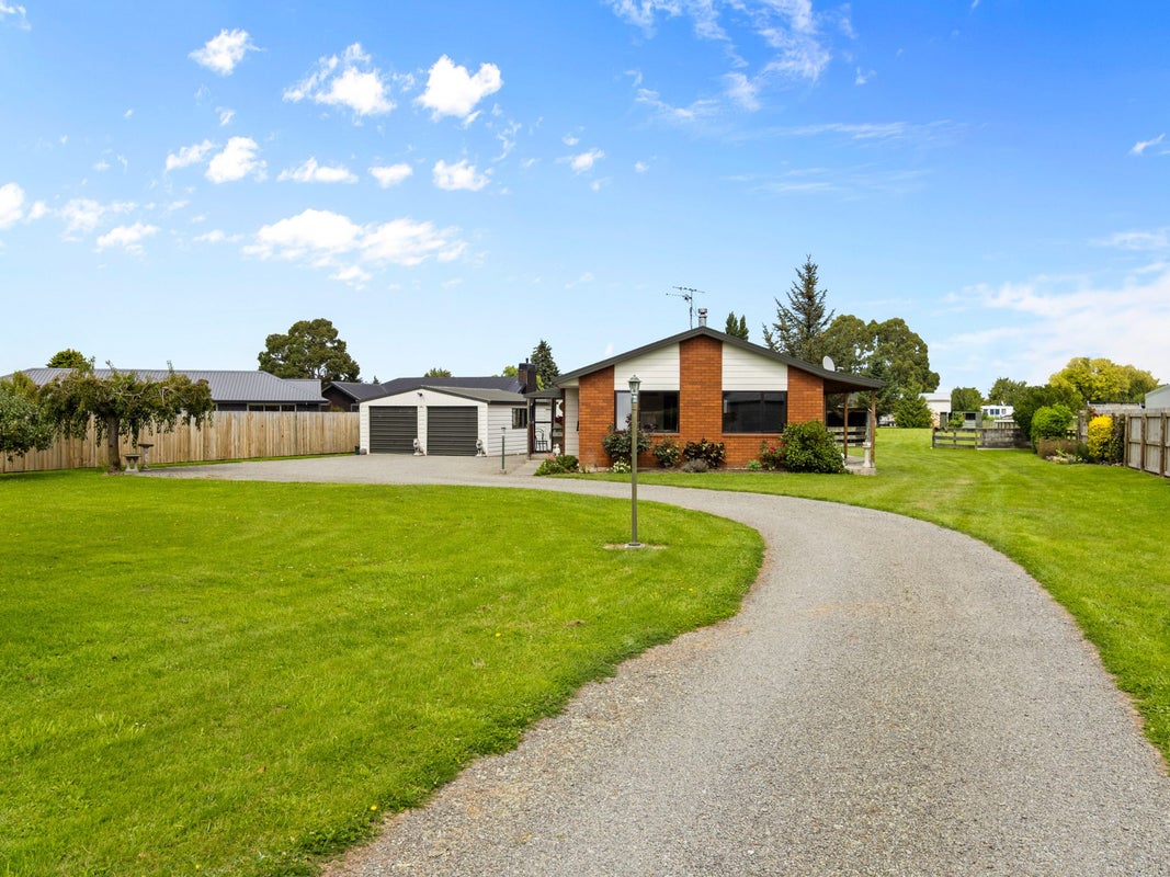 24 Smithfield Road, Netherby, Ashburton - Carousel 2