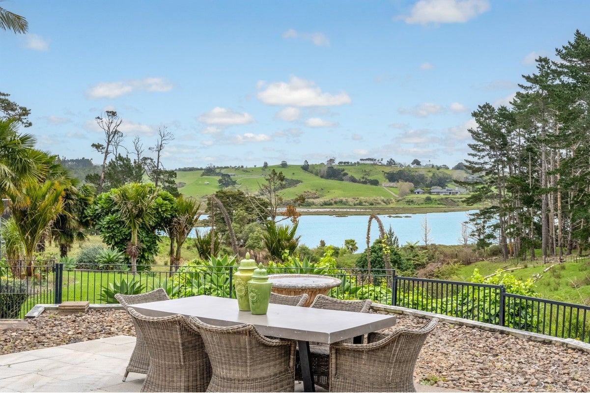 84 Potts Road, Whitford, Howick - Carousel 2