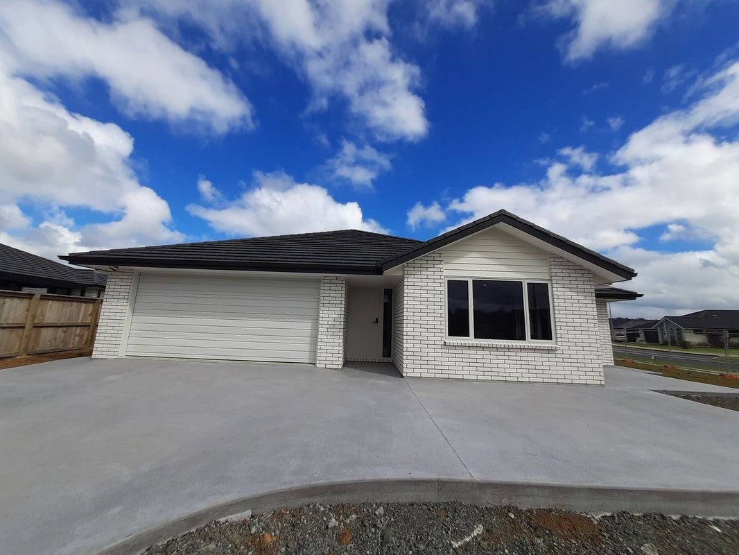117 Wairau Drive, TIKIPUNGA, WHANGAREI - Carousel 1
