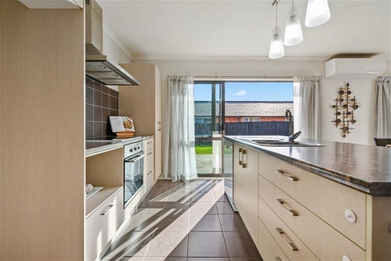 1766 River Road, Flagstaff, Hamilton - Carousel 2