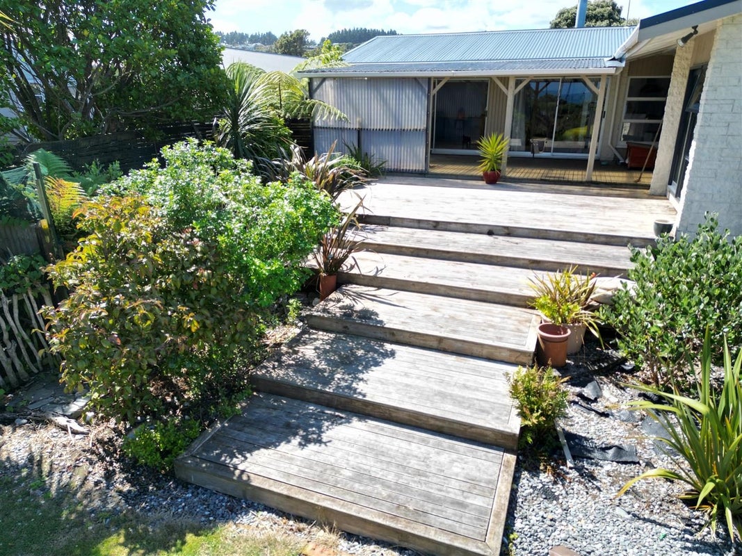 15 Keith Road, Paroa, Greymouth - Carousel 33