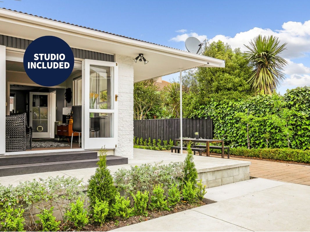 2/15A Bennett Street, St Albans, Christchurch - Carousel 1