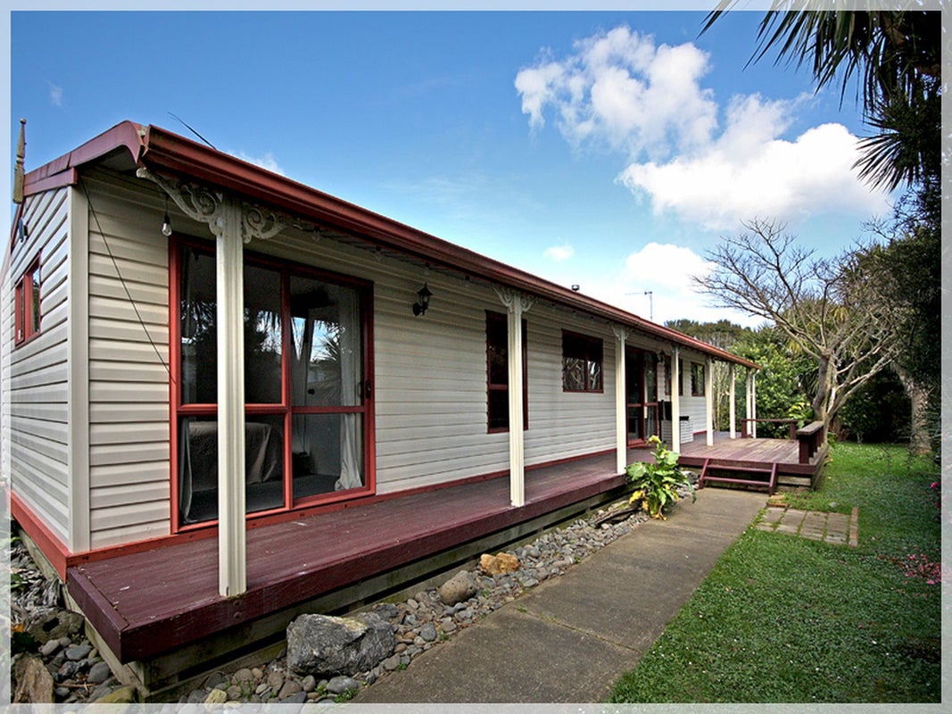 17 Aru Street, Tangimoana, Tangimoana - Carousel 2