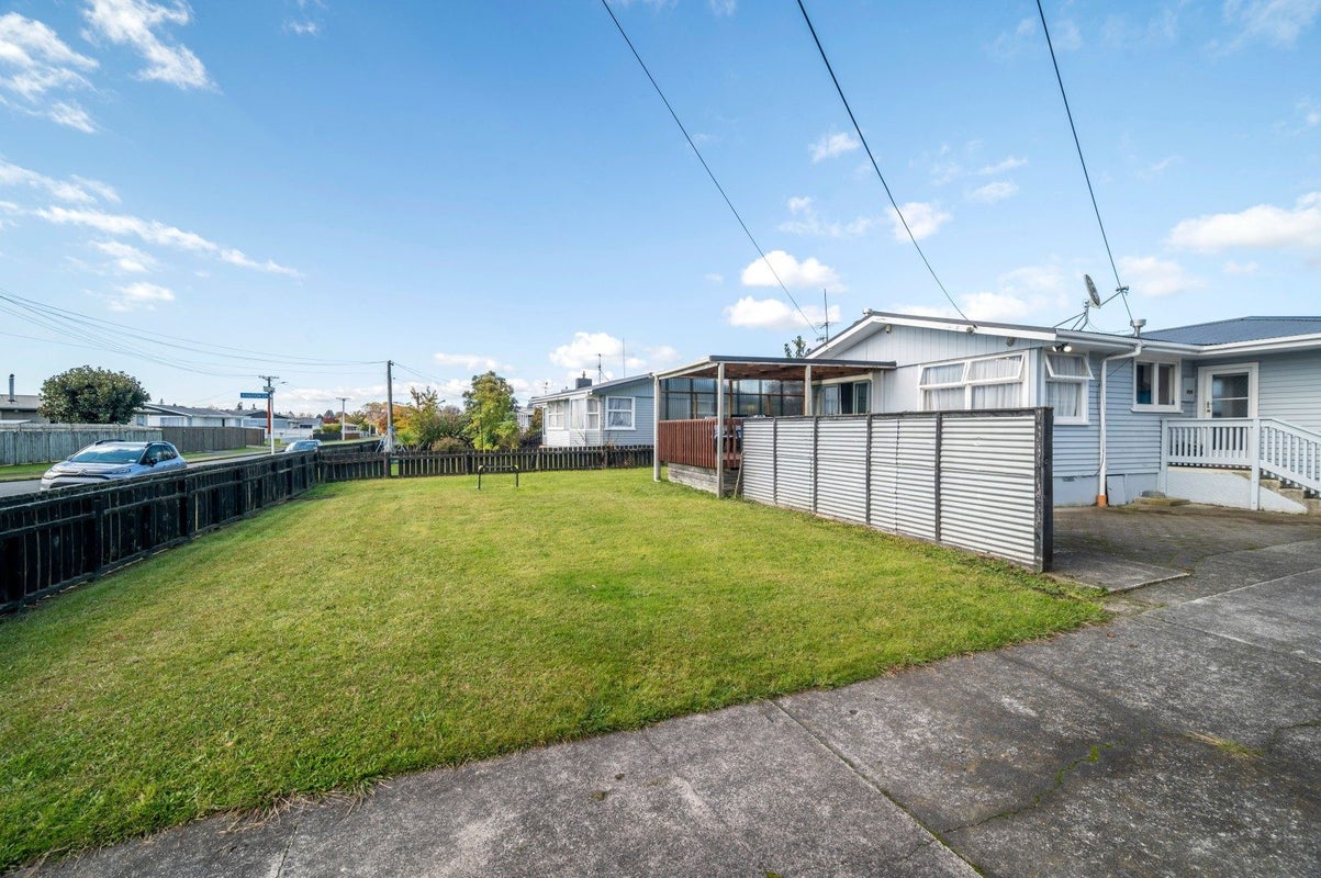 20 Fenruss Street, Fairy Springs, Rotorua - Carousel 19