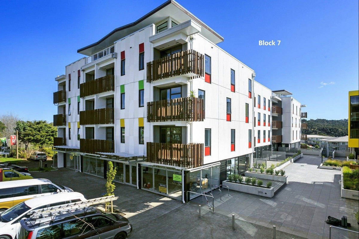 409/22 Library Lane, Albany, Auckland - Carousel 1