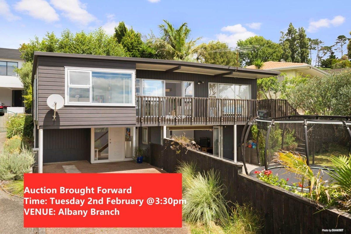 33 Galaxy Drive, Mairangi Bay, Auckland - Carousel 1