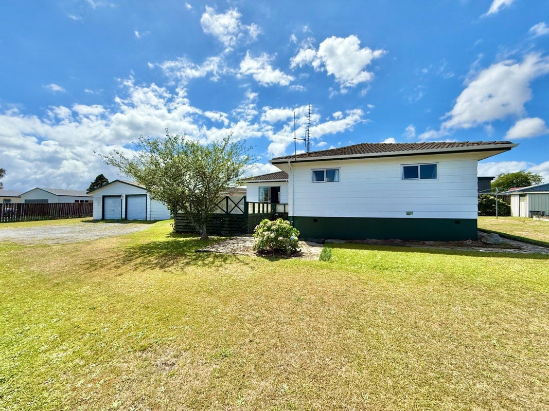 12 Wairoa Place, Tokoroa, Tokoroa - Carousel 1